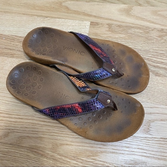 Vionic Sandals Flip Flops Snakeskin Sz 8 Leather Pink - Picture 2 of 4